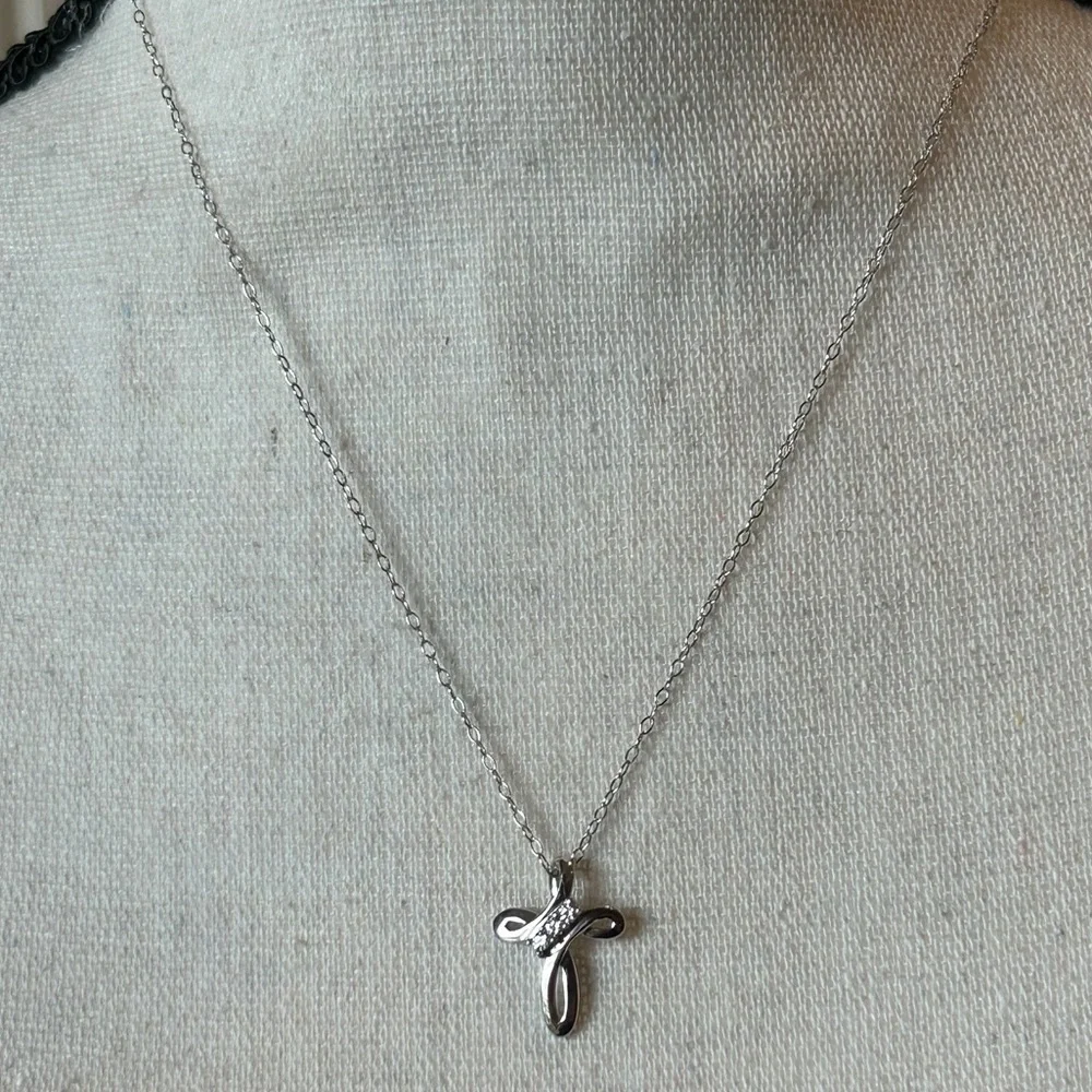 Sterling Silver Cross Necklace Ribbon Pendant with Crystals Stamped 925 CZ - Picture 2 of 13